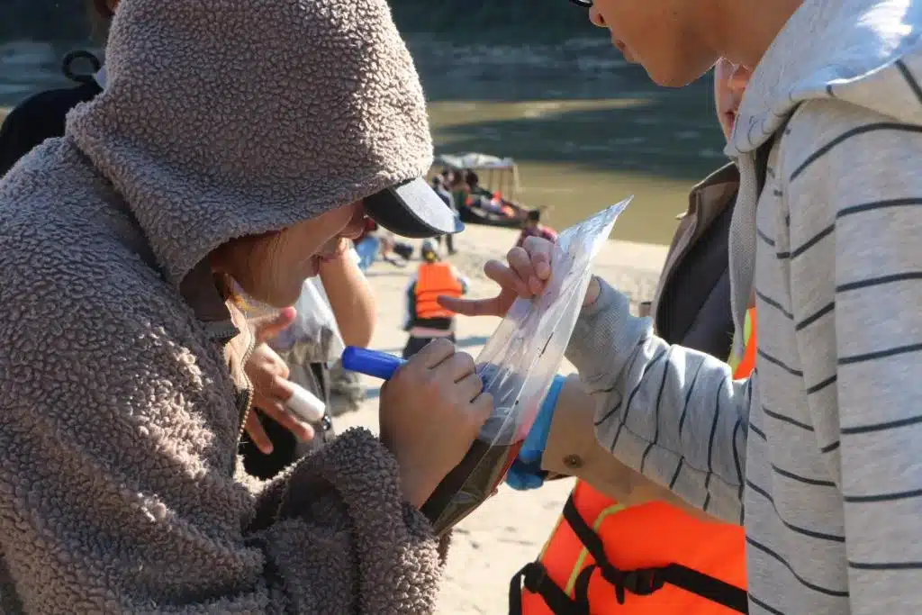 Mae Hong Song Academics Claim Myanmar Mines Have Contaminated the Salween River