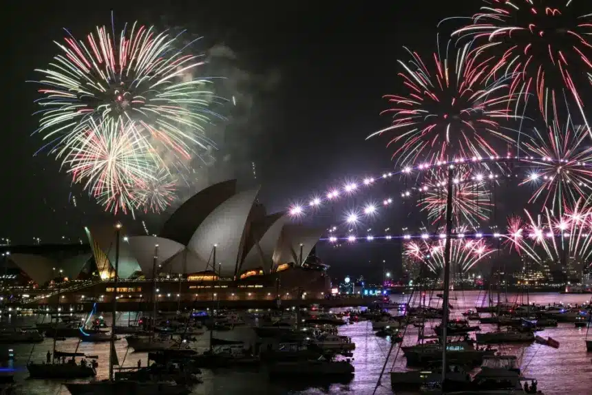 New Year Celebrations Around the World 2026: From Sydney to New York (Dec 31, 2025)