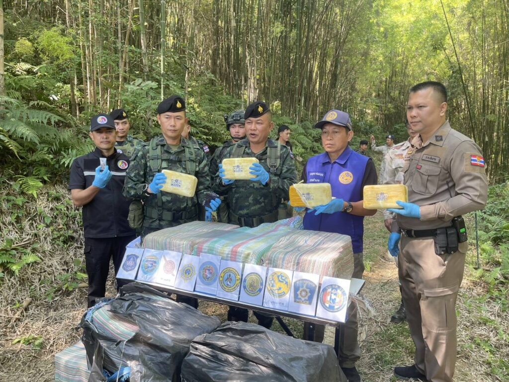 Pha Muang Task Force Seizes 2.2 Million Meth Pills in Mae Sai