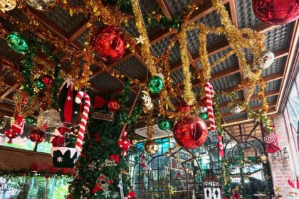 4 Best Christmas Cafes in Chiang Rai 2025 Cozy Lights by the Kok River