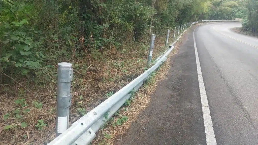 Brazen Thieves Steal Roadside Guardrails in Khao Kho Park