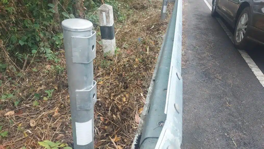 Brazen Thieves Steal Roadside Guardrails in Khao Kho Park