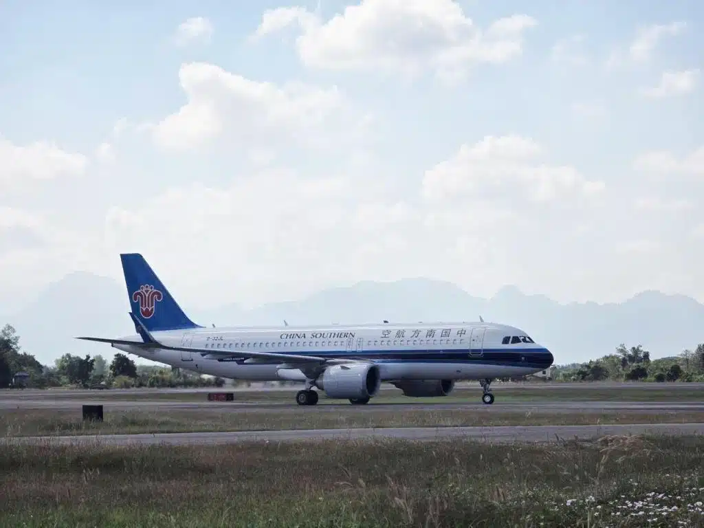 China Sends Planes to Mae Sot