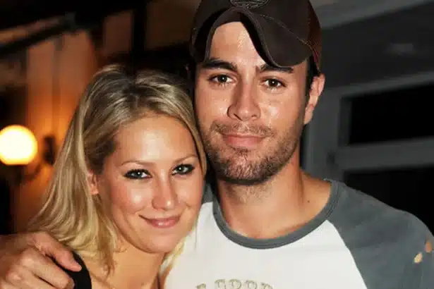 Anna Kournikova and Enrique Iglesias Post New Baby Photo, Keep It Quiet