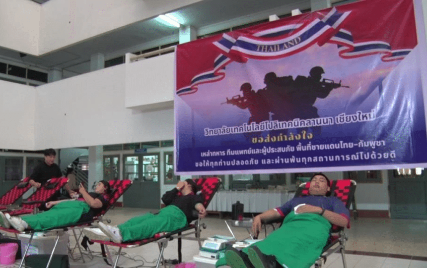 Chiang Mai, Students, Blood Donations