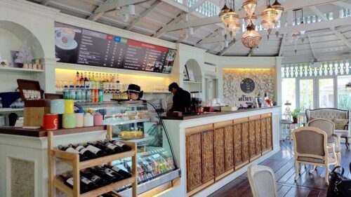 Manorom Cafe Chiang Rai