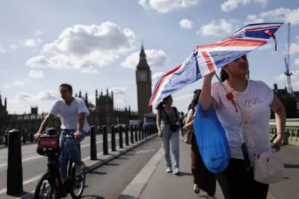 Met Office says 2025 is likely to be the UK’s hottest year on record