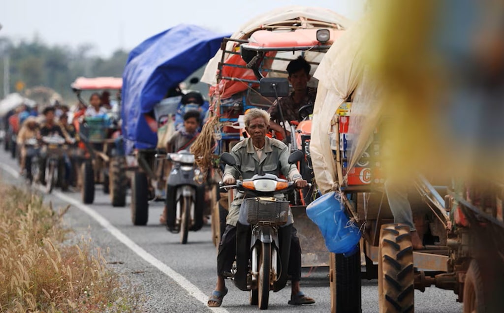 Half a million people flee Thailand–Cambodia border conflict as Trump moves to intervene again