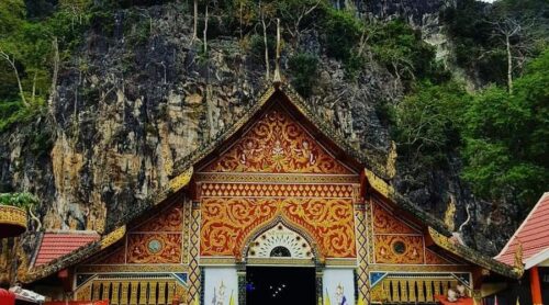Wat Phra That Tham Doi (Hidden Temple in Chiang Rai)