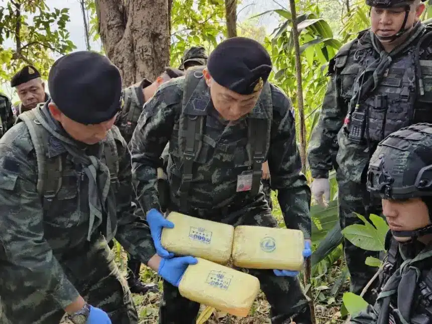 Soldiers Kills Drug Runner in Chiang Mai