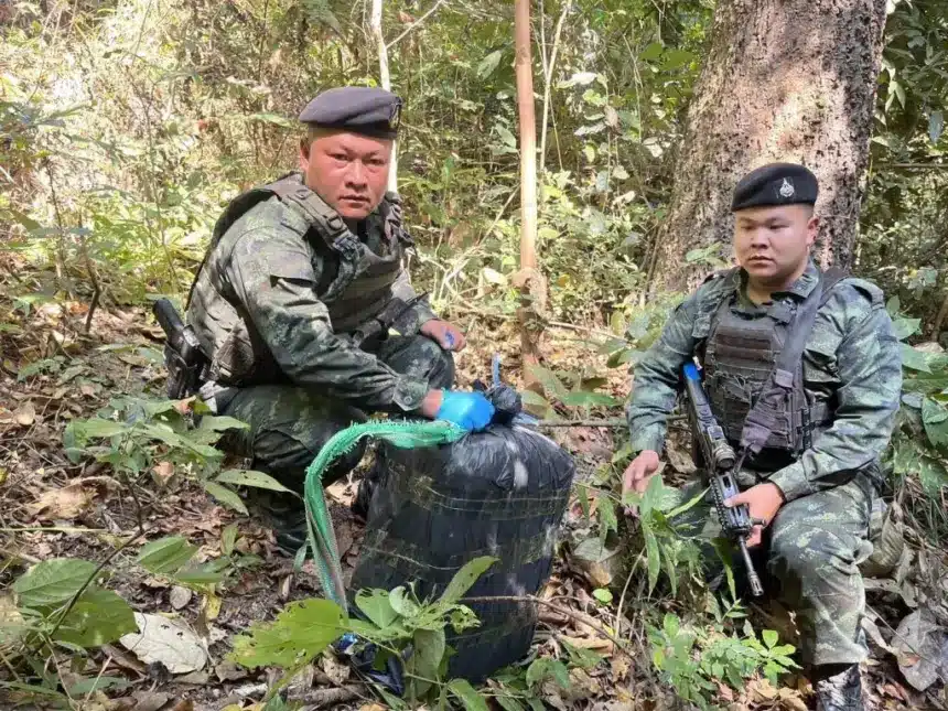 Soldiers Seizes 6 Million Meth Pills in Mae Sai, Chiang Rai