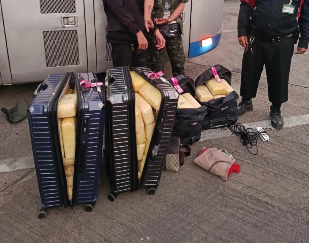 Police Seize 1.2 Million Meth Pills