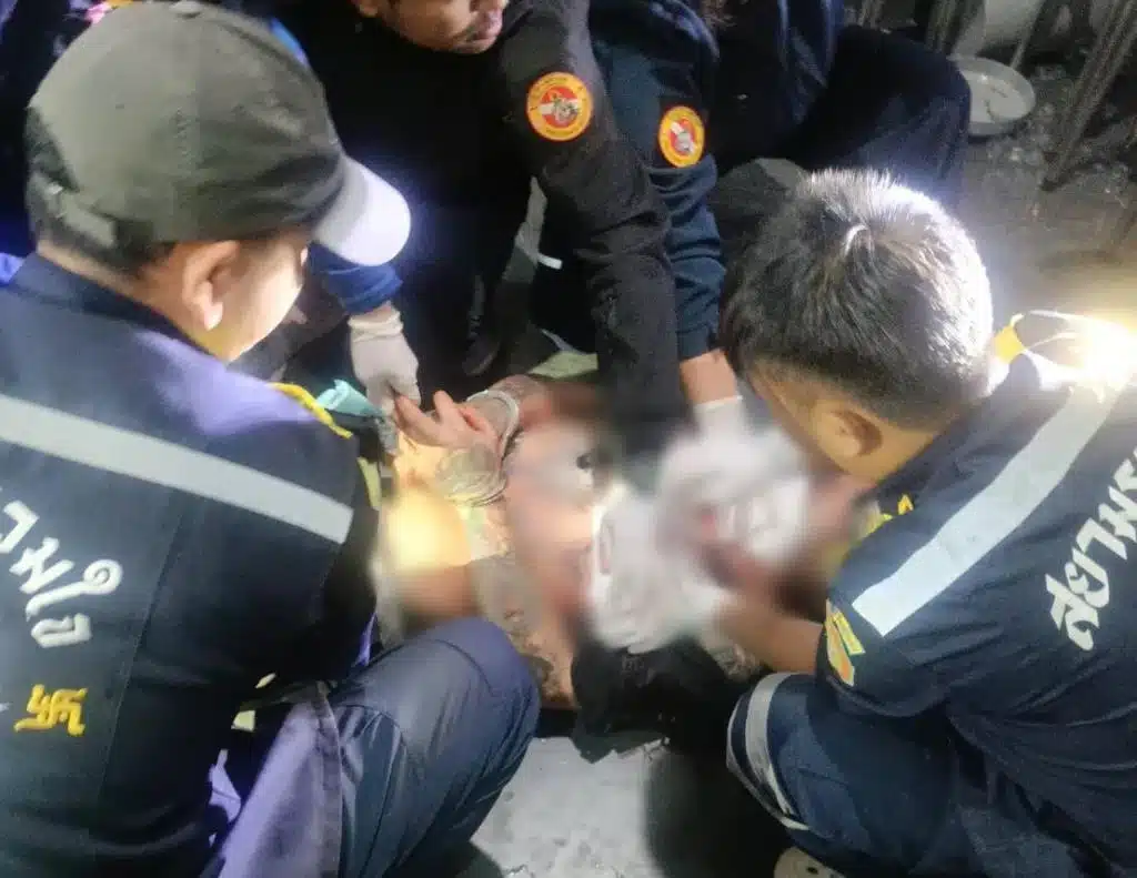 Chiang Rai Noodle Shop Owner Stabbed to Death