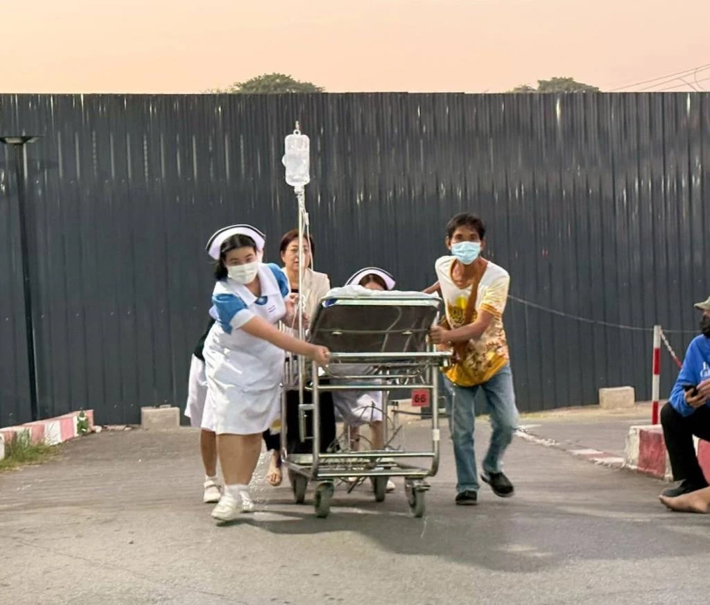 Phrae Hospital Evacuates 124 Patients Over Second Floor Fire