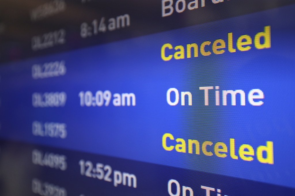 domestic flight delay and cancellation thailand