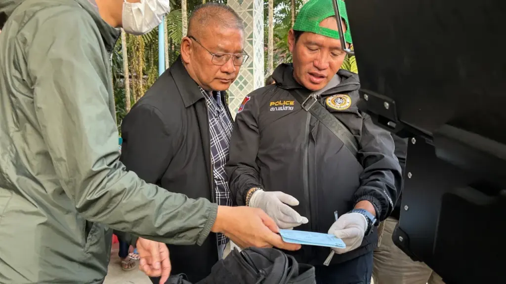 Chiang Rai Police Officer Uses Service Revolver to Commit Suicide