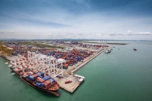Thai export logistics at a container port