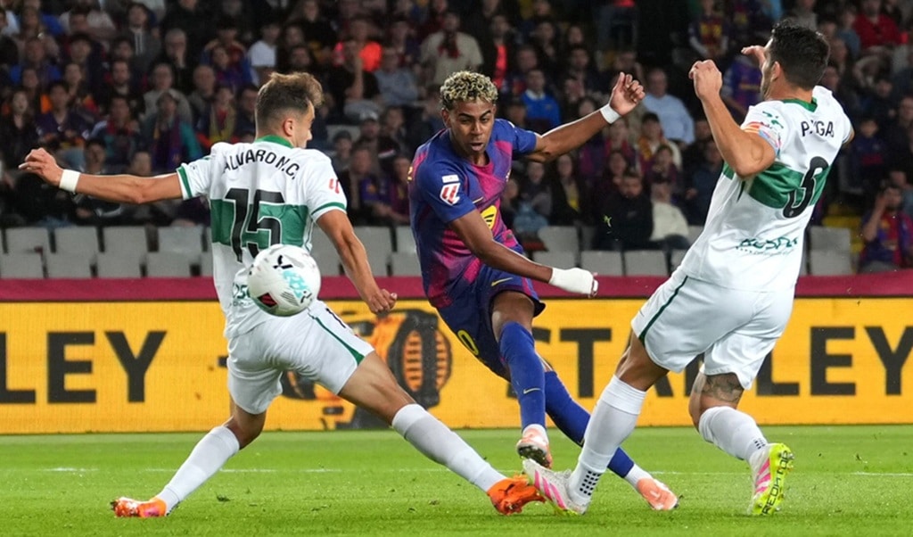 Barcelona Beat Elche 3-1