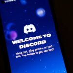 Discord rolls out global age verification