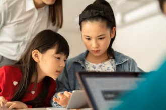 EdTech Tools Revolutionizing Online Learning in Thailand