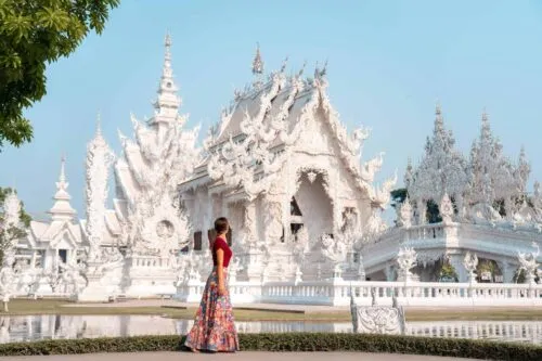 What Is a Chiang Rai Temple Tour and Who Is It For